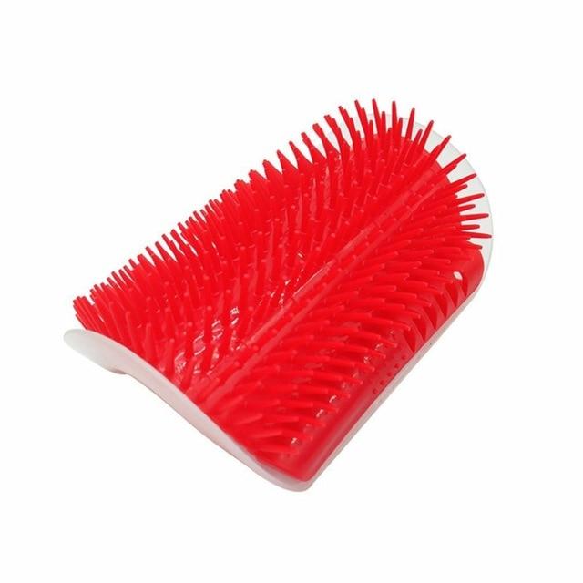 Pet Products For Cats Brush Corner Cat Massage Self Groomer Comb Brush With Catnip Cat rubs the face a tickling comb