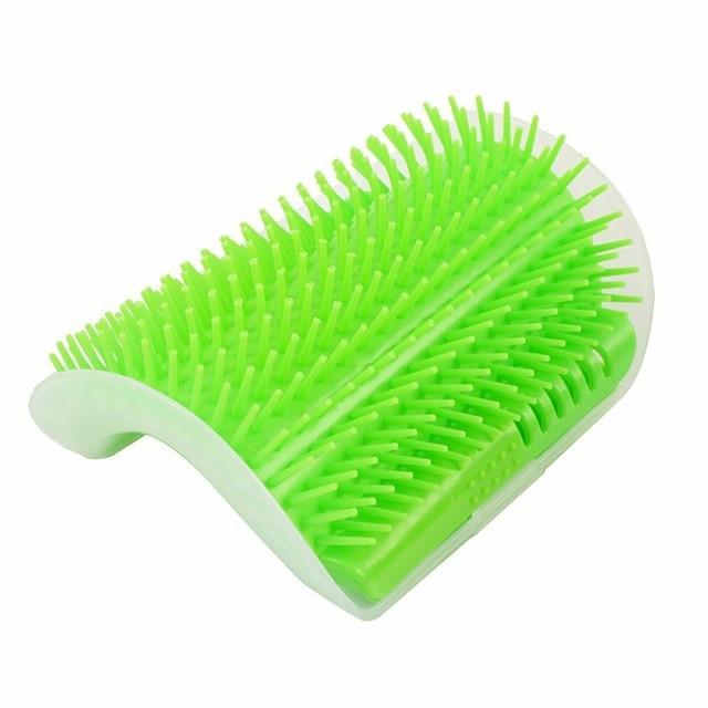 Pet Products For Cats Brush Corner Cat Massage Self Groomer Comb Brush With Catnip Cat rubs the face a tickling comb