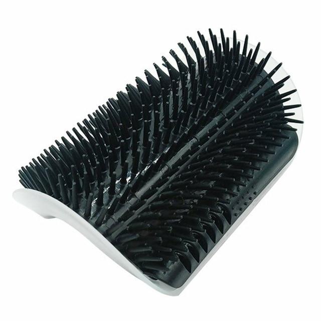 Pet Products For Cats Brush Corner Cat Massage Self Groomer Comb Brush With Catnip Cat rubs the face a tickling comb