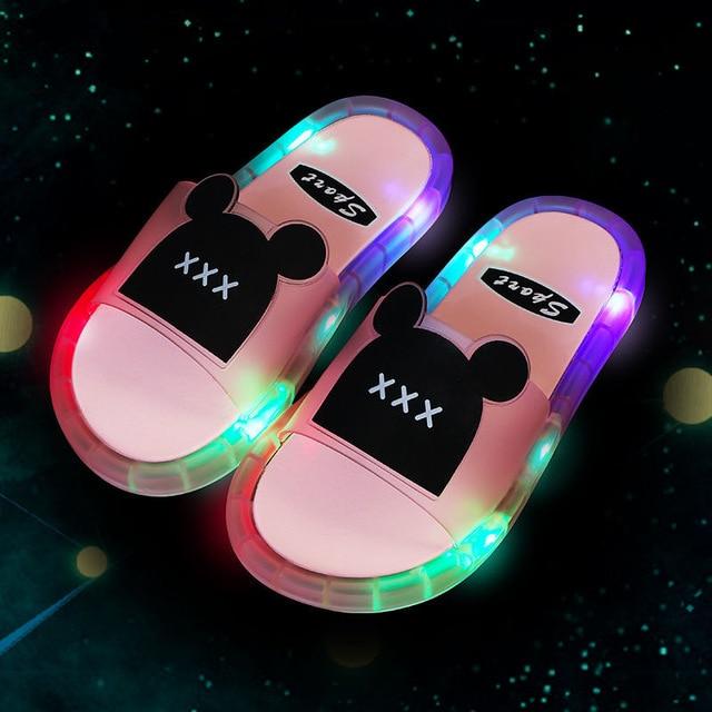 Summer fashion children's slippers boys and girls indoor and outdoor soft soles non-slip baby web celebrity luminous shoes
